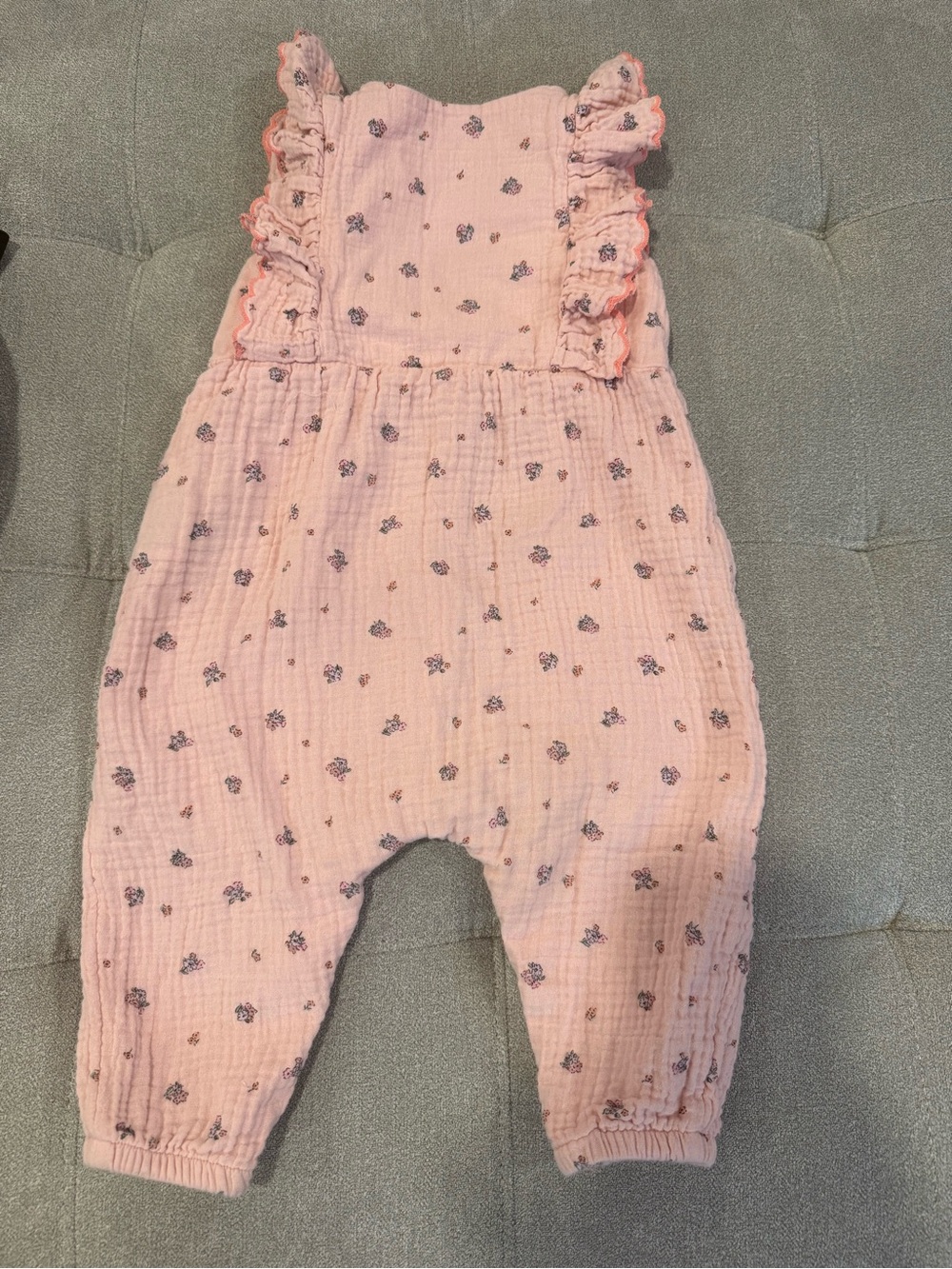 H&M Pink Floral Ruffle Baby Romper - Picture 4 of 4